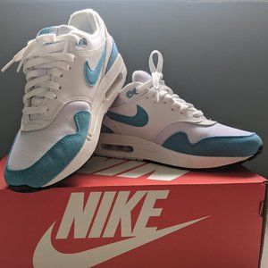 NIKE Air Max 1 Women's 8 - Brand New! Never Worn!